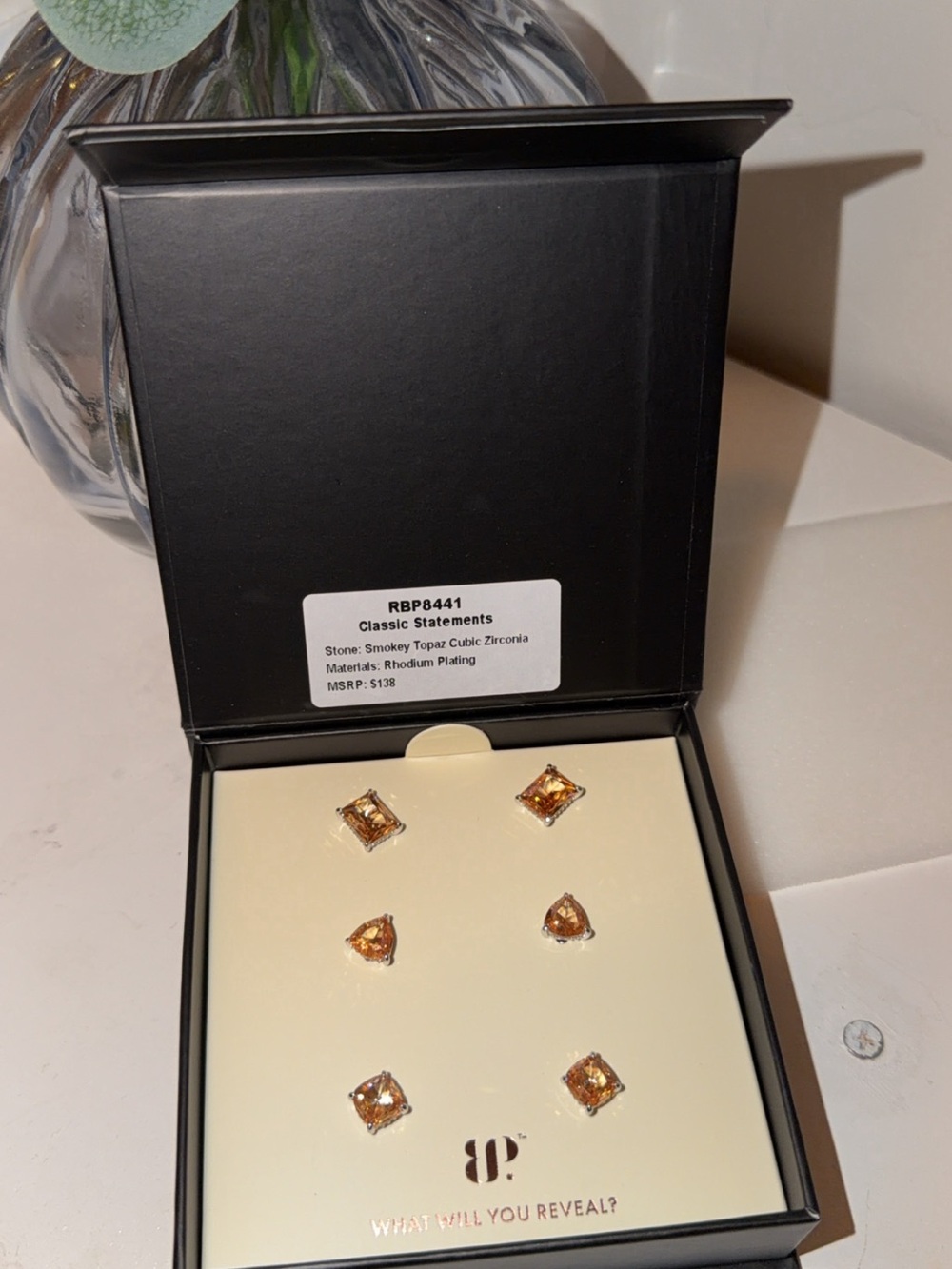 Bomb Party Simply Studs Classic Edition